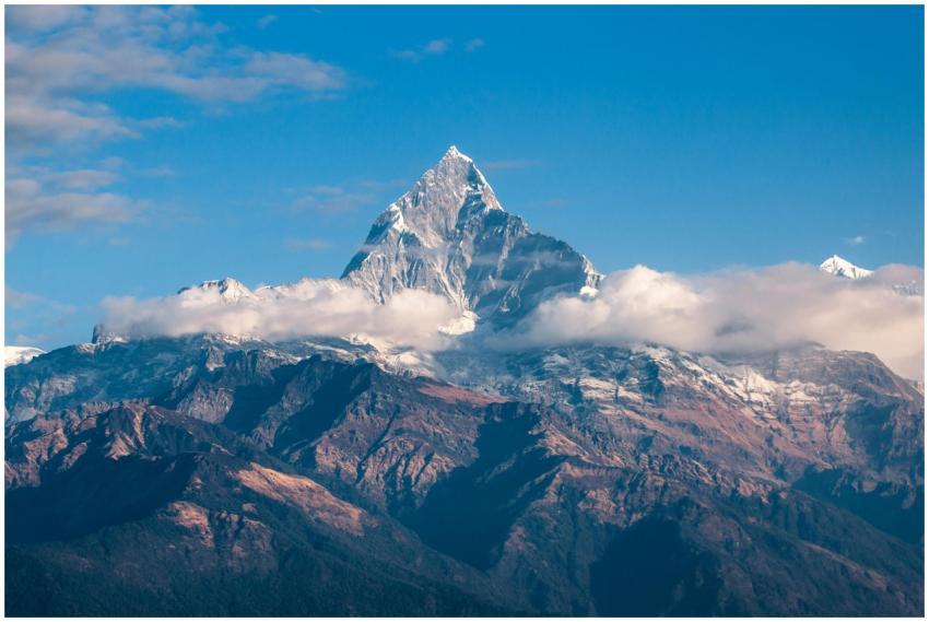 Breathtaking view of a snow-covered mountain peak