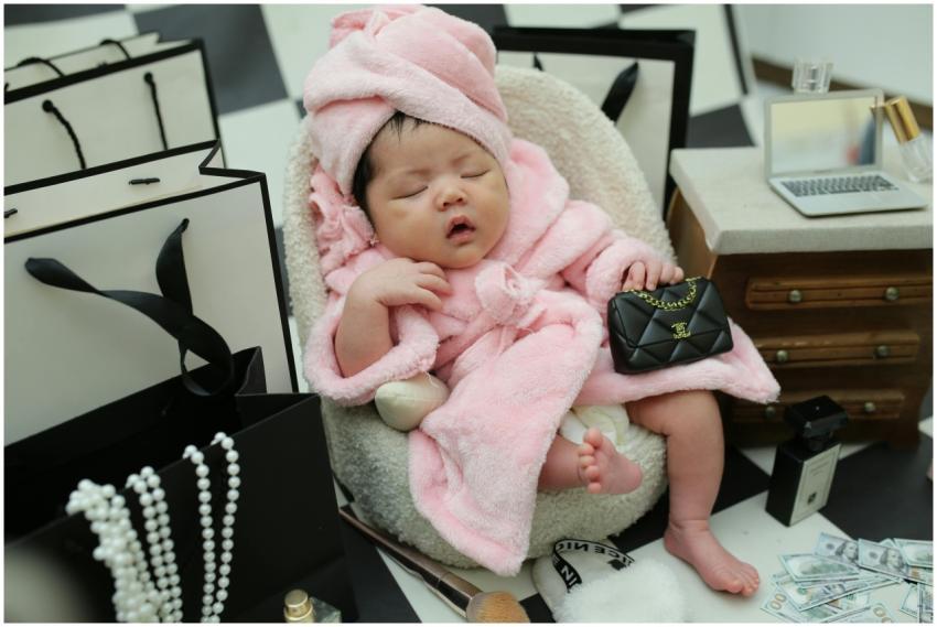 Adorable Baby Luxury Setting