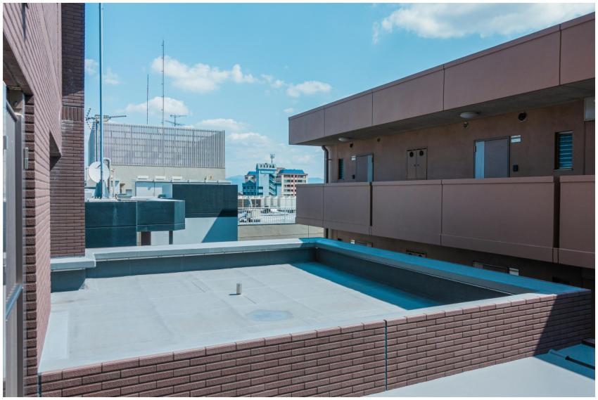 Explore modern architecture from a rooftop perspec