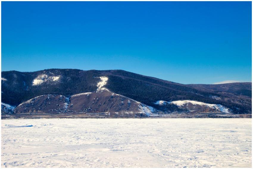 Beautiful winter scene with snow-covered mountains