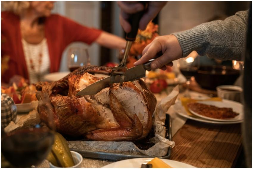 Celebrate Thanksgiving with a roast turkey feast a