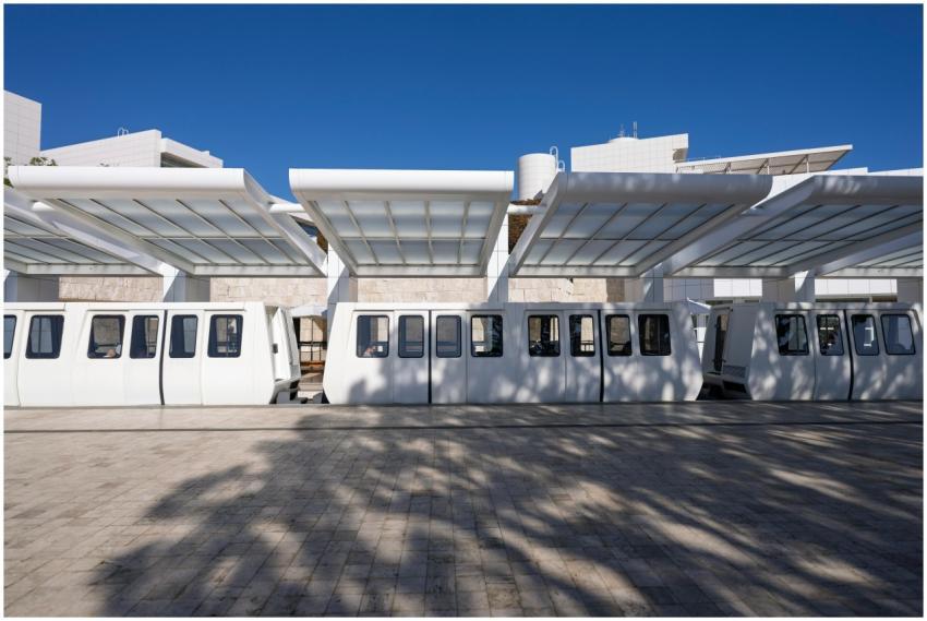 Elegant white monorail at a contemporary station w