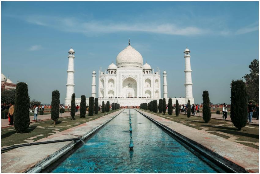 Capture of the Taj Mahal, a symbol of love, with c