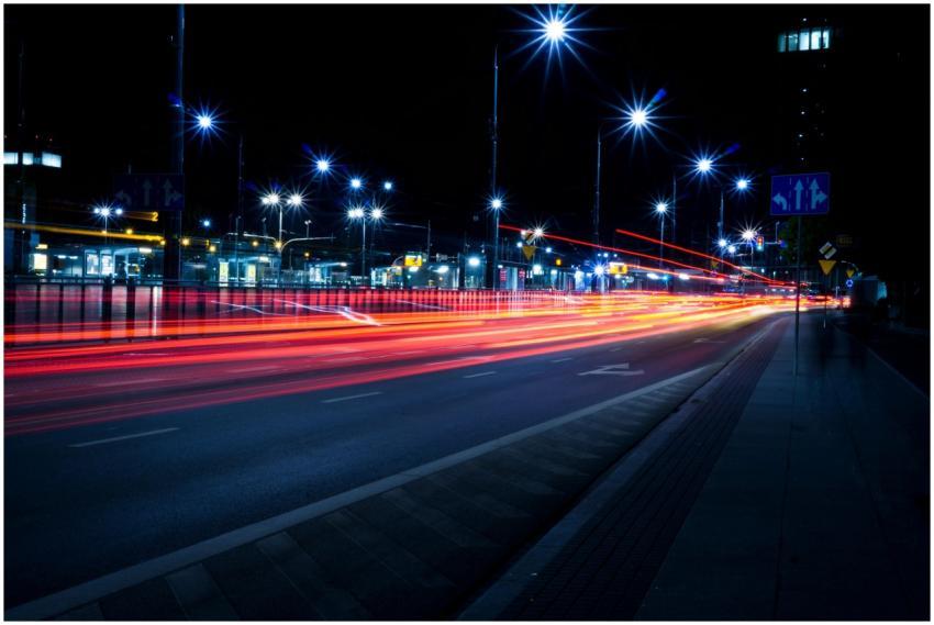Vivid long exposure captures urban night traffic w