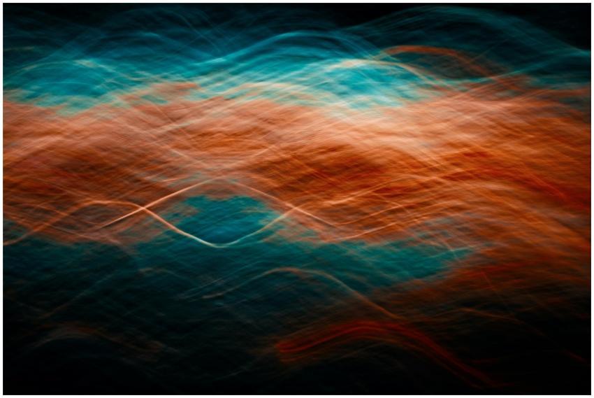 Dynamic abstract image of vibrant waves of light i