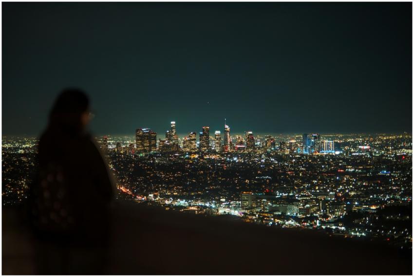 A breathtaking view of the illuminated Los Angeles