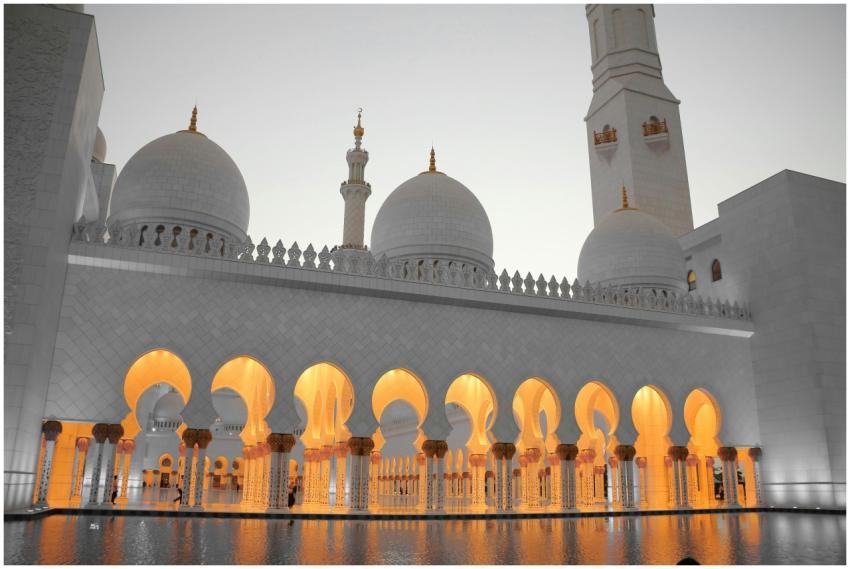 Stunning view of Sheikh Zayed Mosque with illumina