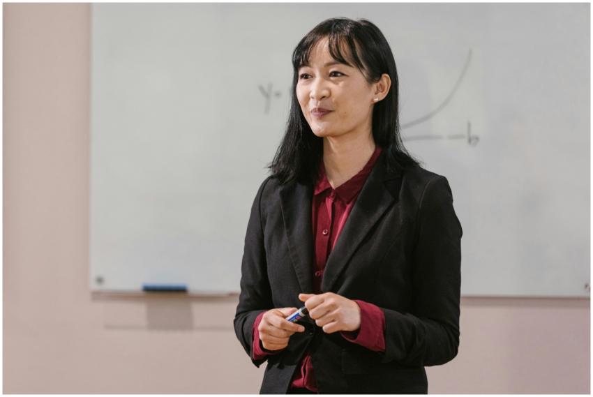 Professional woman presenting in a business meetin