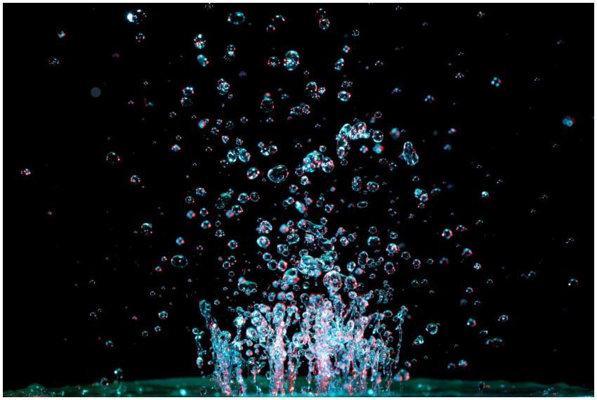 Captivating close-up of water droplets captured mi