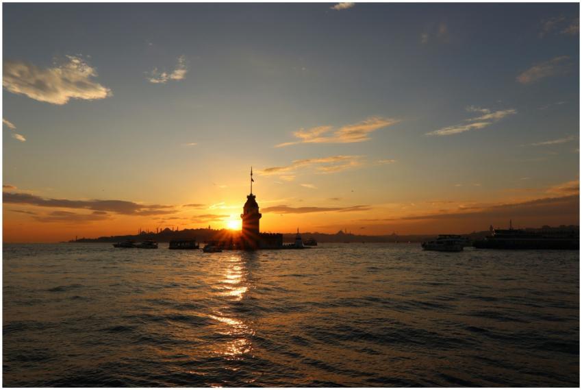 Breathtaking sunset view of the iconic Maiden's To