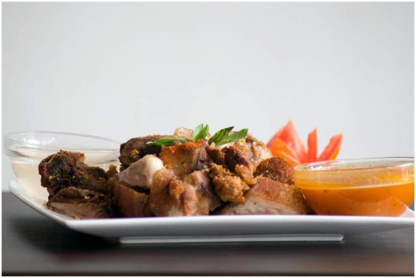 Savor this mouth-watering grilled meat platter wit