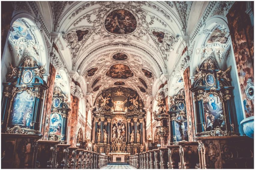Explore the intricate, ornate baroque architecture