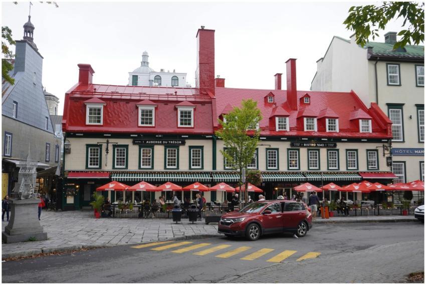 Scenic view of vibrant bistro in Quebec City's his