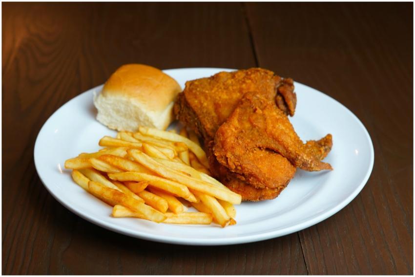 Delicious fried chicken served with crispy French