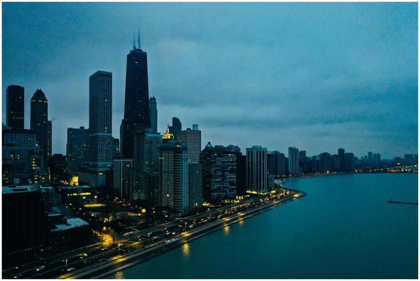 Stunning aerial view of downtown Chicago skyline a