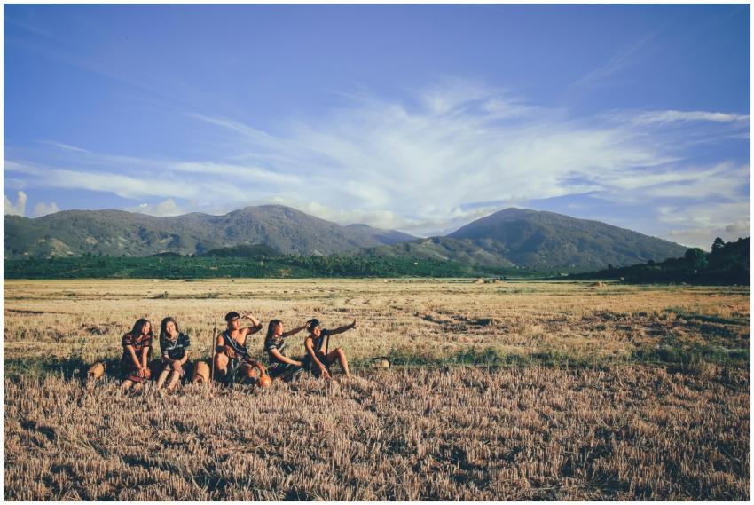 A group enjoying the rural landscape in traditiona