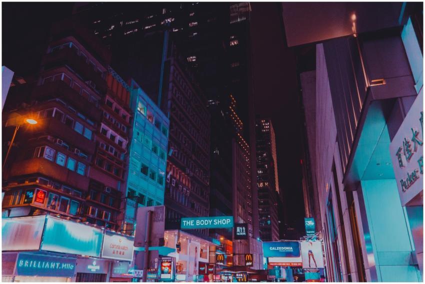 Explore the vibrant and modern cityscape of Kowloo