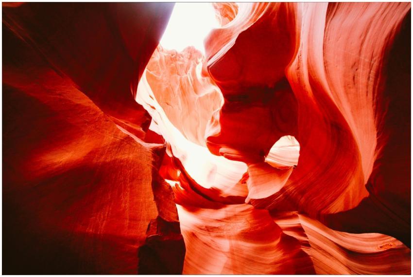 Capture of vibrant red rock canyon showcasing intr