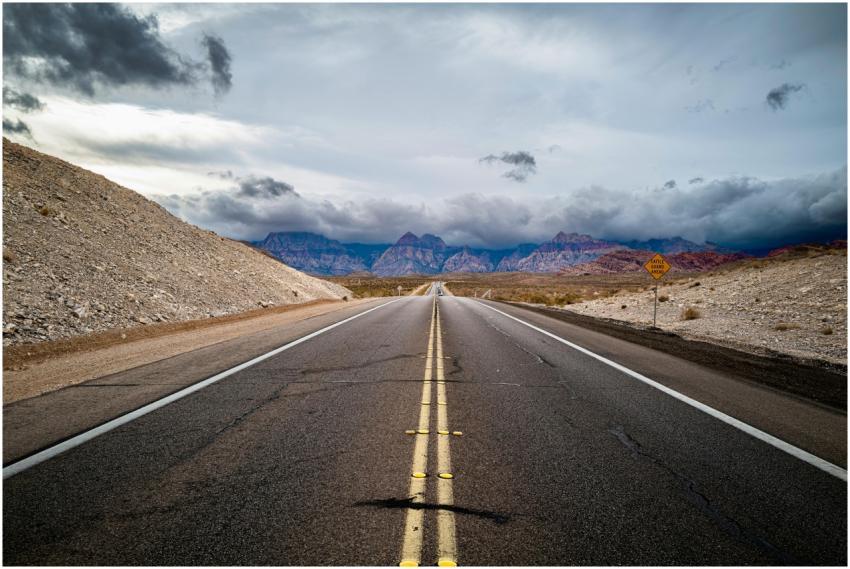 Open Desert Highway Leading
