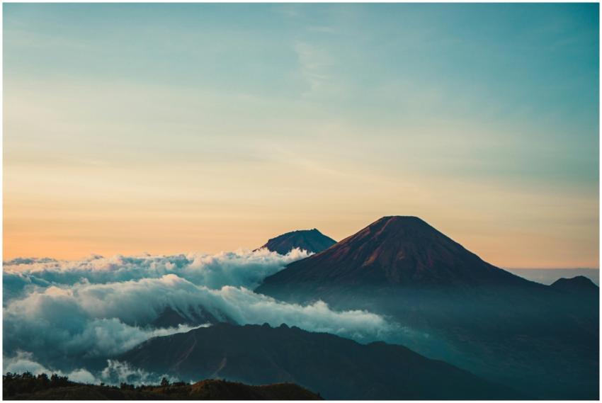 Beautiful sunrise view of Mount Sindoro with cloud