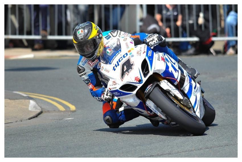 Motorbike Racing Motorcycle Race