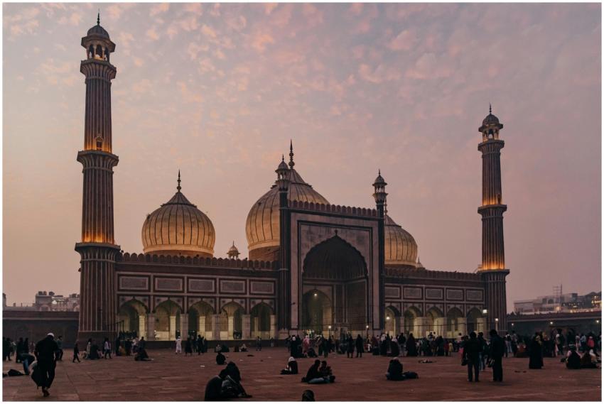 A stunning view of Jama Masjid in Delhi at dusk, s
