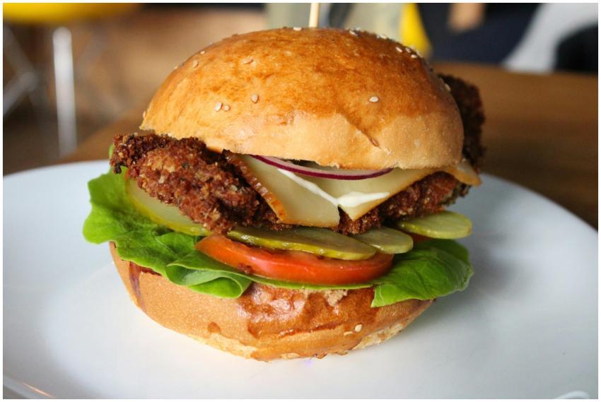 Delicious crispy chicken burger with fresh veggies