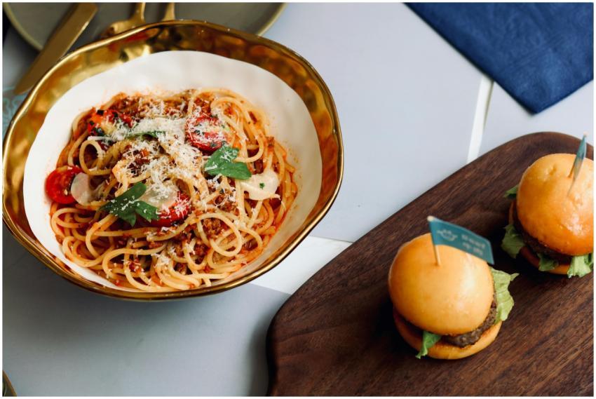 Close-up of delicious spaghetti with cherry tomato