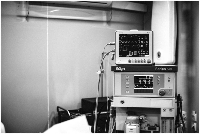 Black and white photo of a Fabius anesthesia works