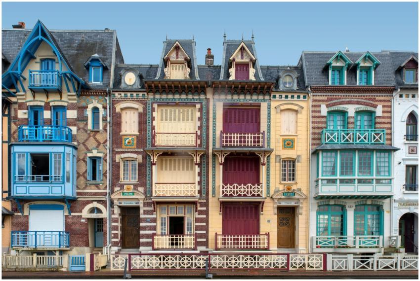 Vibrant 19th-century architecture in Mers-les-Bain