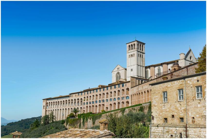 Basilica of Saint Francis in Assisi under clear bl