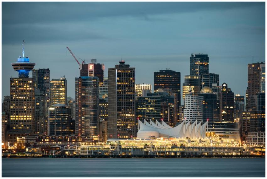 Twilight view of Vancouver skyline featuring iconi