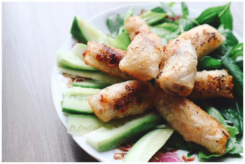 Crispy spring rolls served with fresh cucumber and