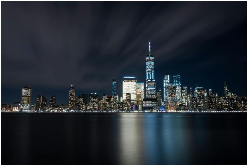 Illuminated New York City skyline featuring One Wo
