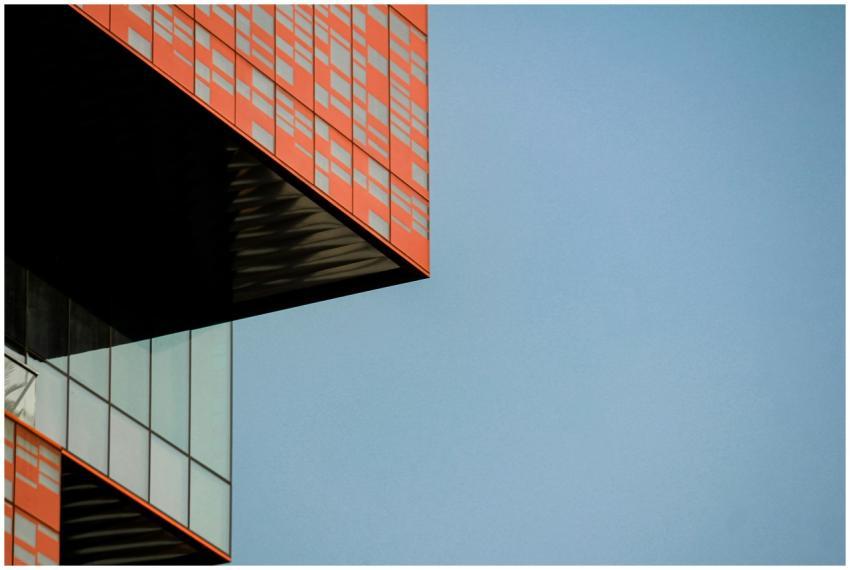 Abstract Modern Architecture Against