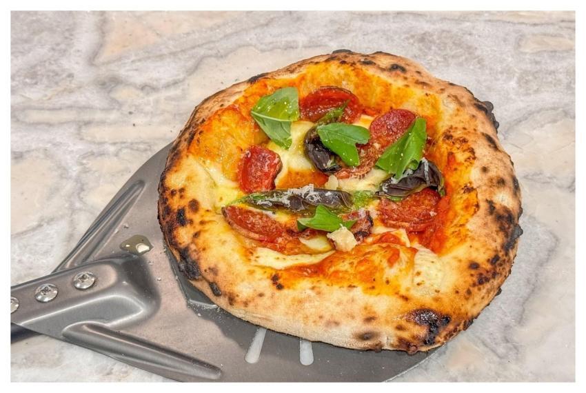 Pizza Food Bread Basil