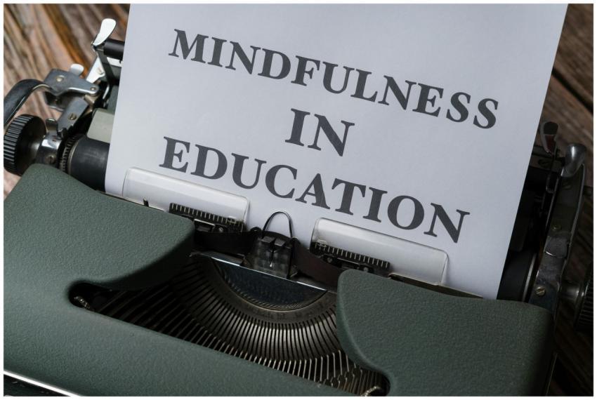 Close-up of a vintage typewriter with 'Mindfulness