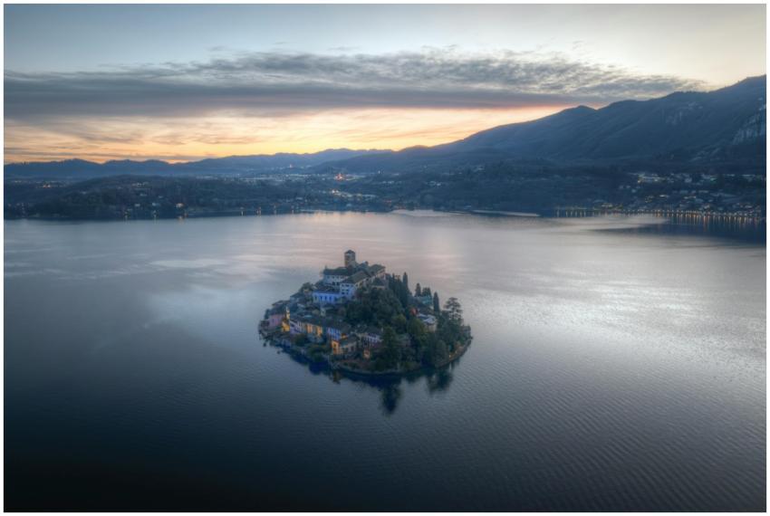 A picturesque aerial view of Isola San Giulio on L