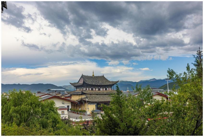 Scenic Traditional Chinese Temple