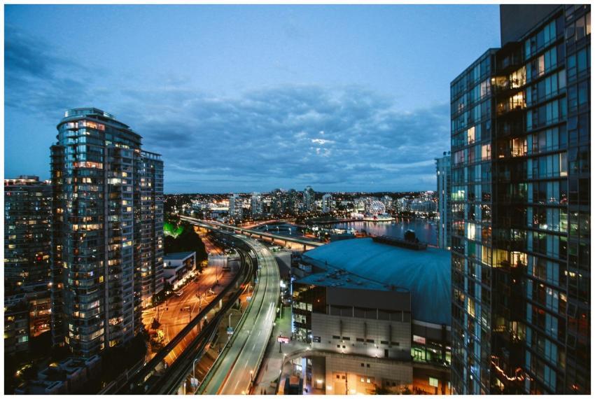 A breathtaking cityscape at dusk featuring illumin