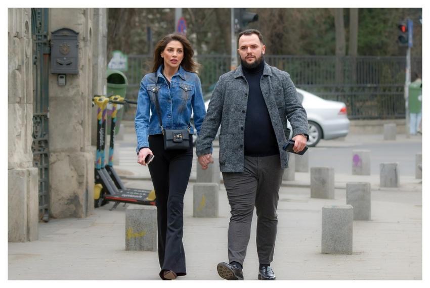 People Coup Casual Walking