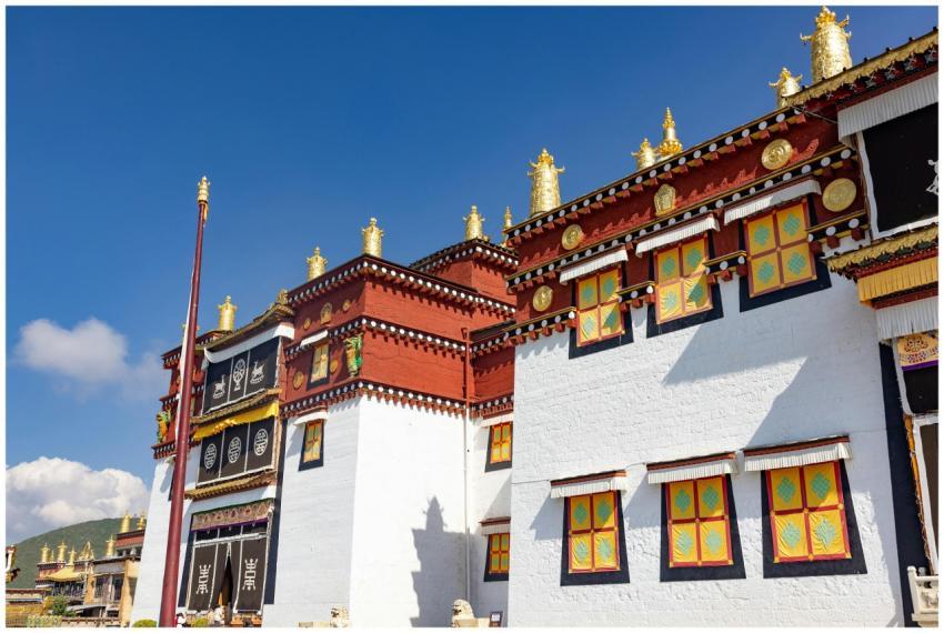 Vivid exterior of a traditional Tibetan monastery