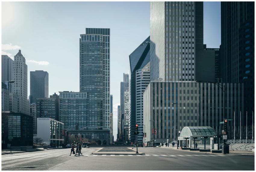 Urban cityscape of Chicago with towering skyscrape