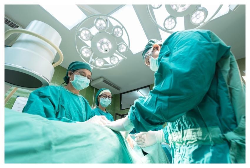 Surgery Hospital Medical Professionals Doctor