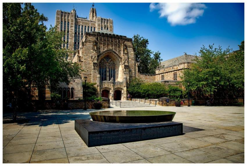 Entrance of the Sterling Memorial Library at Yale