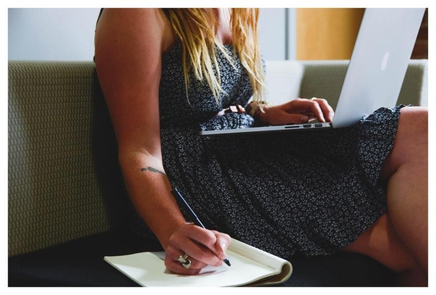 Entrepreneur Startup Woman Macbook