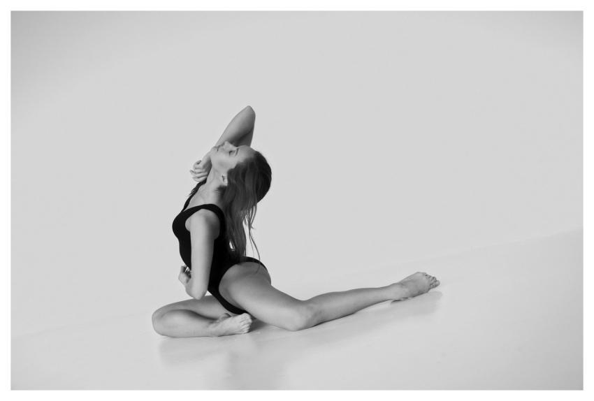 Young Woman Gymnastics Sports Jane-Lopatkina