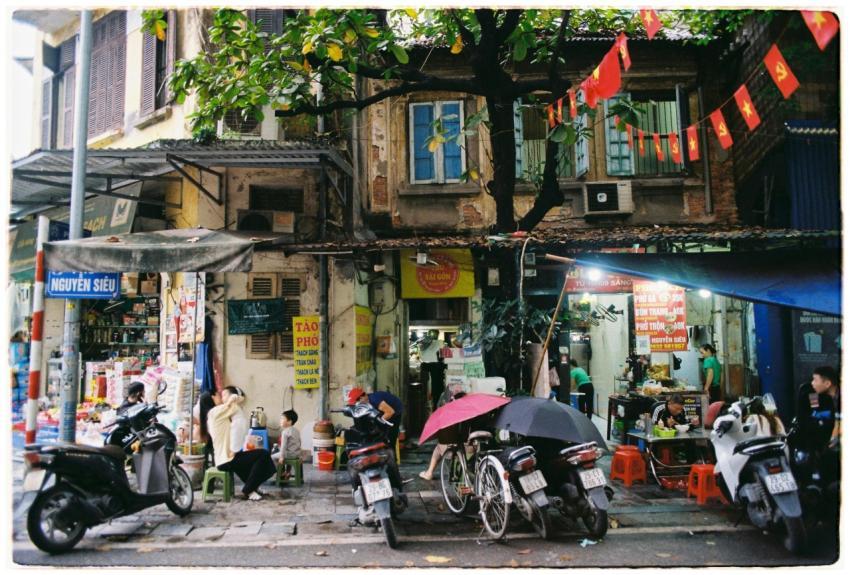 Street Scene Hanoi Local