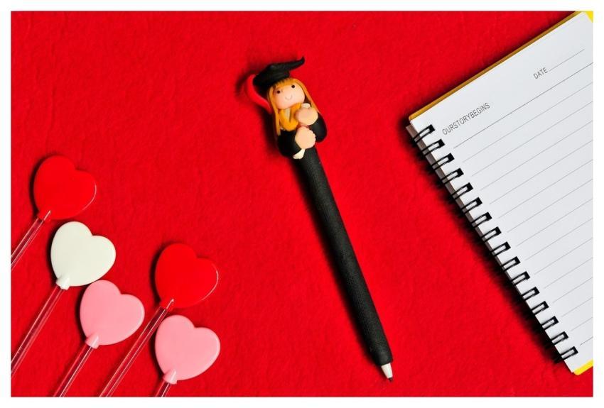 Paper Desktop Education Note