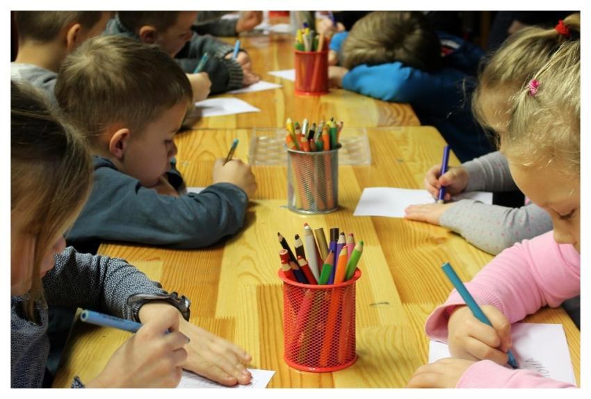 Children Drawing Education Kindergarten